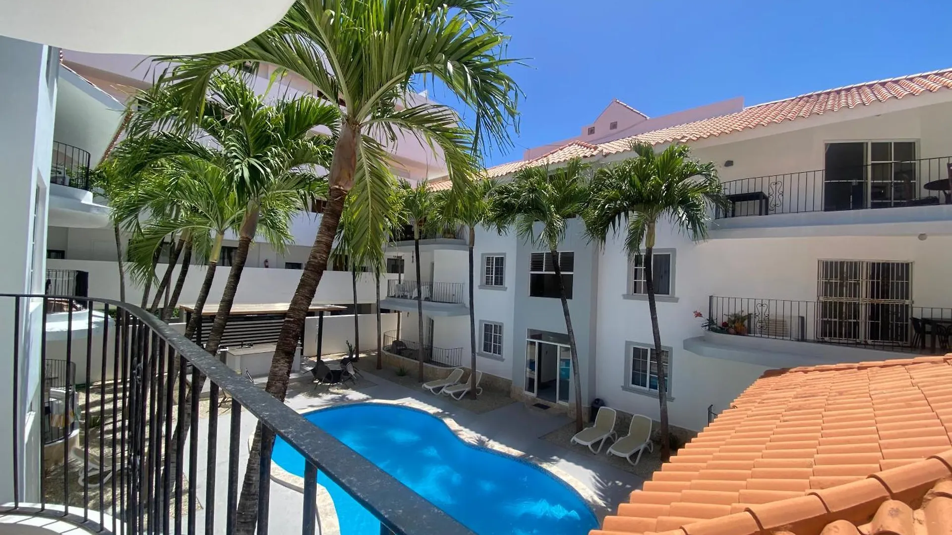 Bavareto Pool Beach Los Corales Rd Punta Cana Apartment